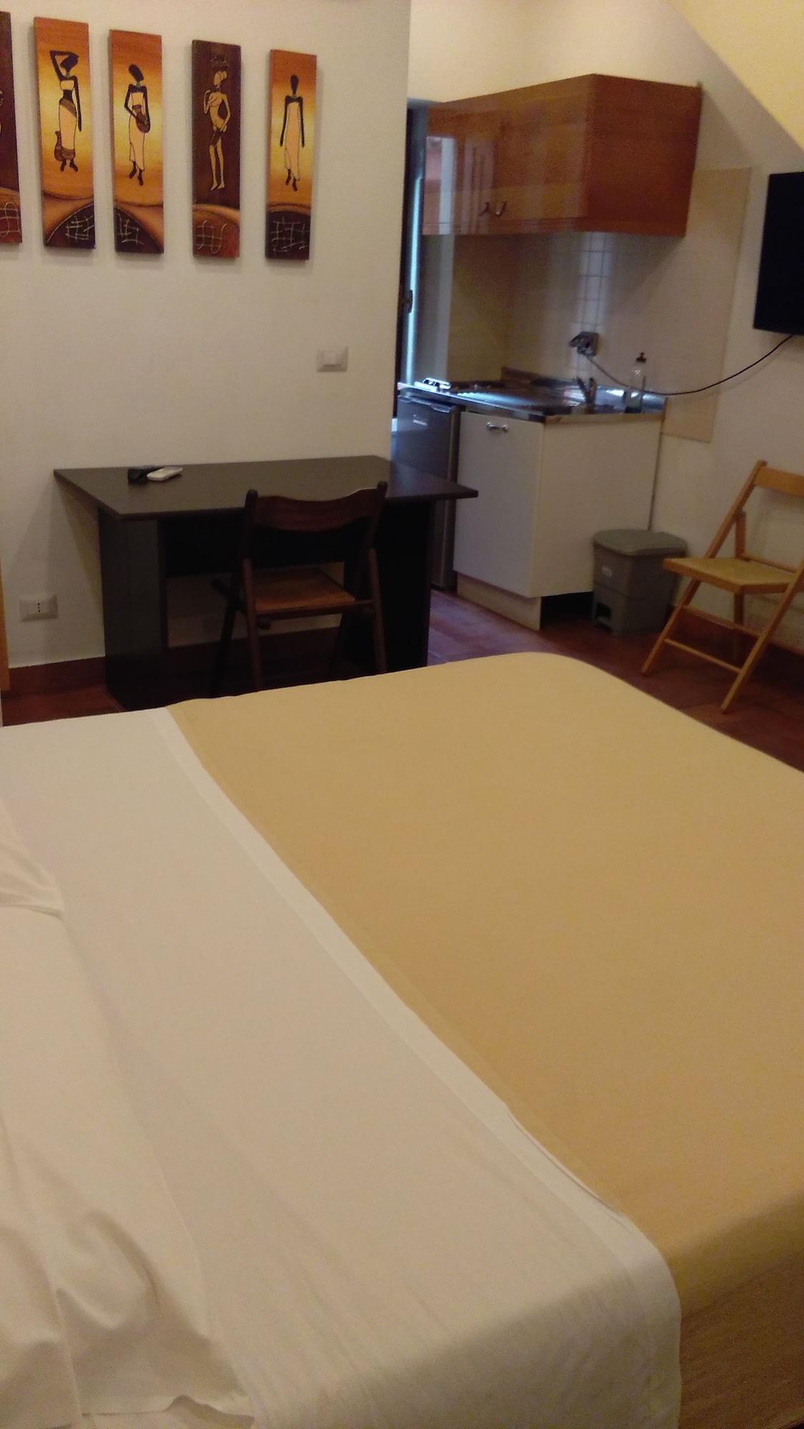 Aparthotel Arco Antico 3*